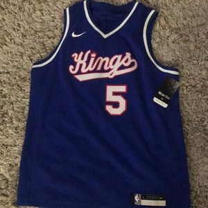 New with tags- unworn Kings kids’ large Fox jersey